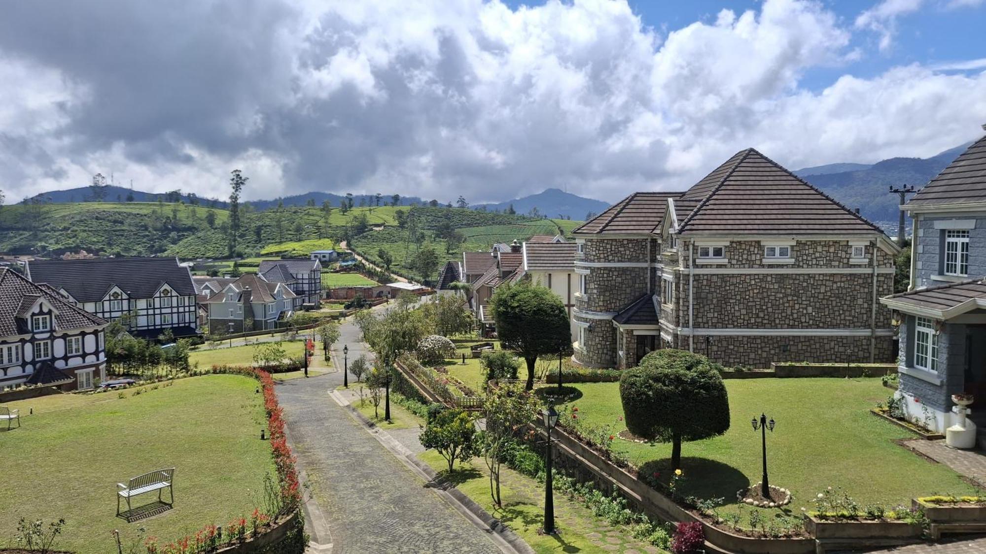Pedro Barn Hotel At Little England Cottages 努沃勒埃利耶 外观 照片