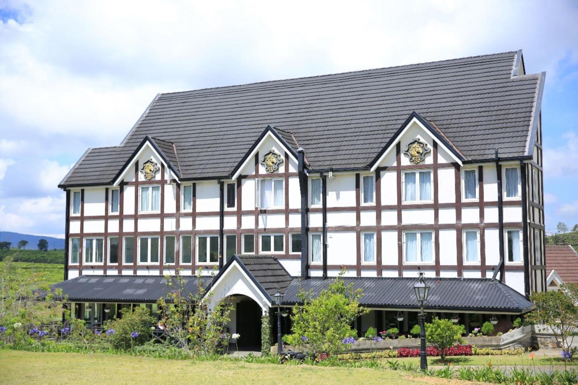 Pedro Barn Hotel At Little England Cottages 努沃勒埃利耶 外观 照片